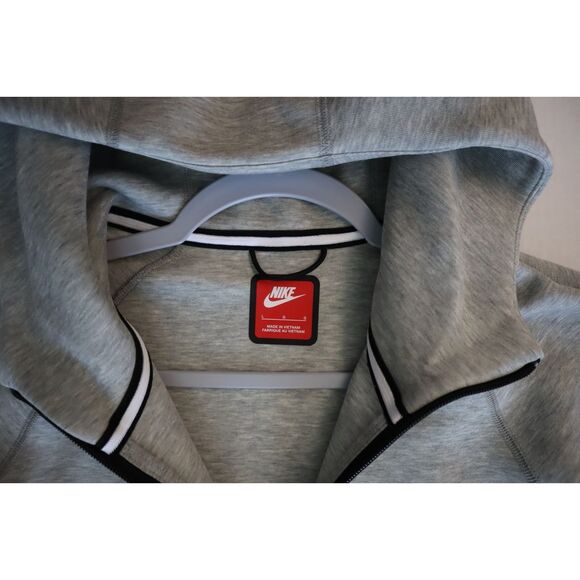 Nike FB7921-063 Men Sz L Gray Heather Tech Fleece Windrunner Full-Zip Hoodie - Picture 3 of 8